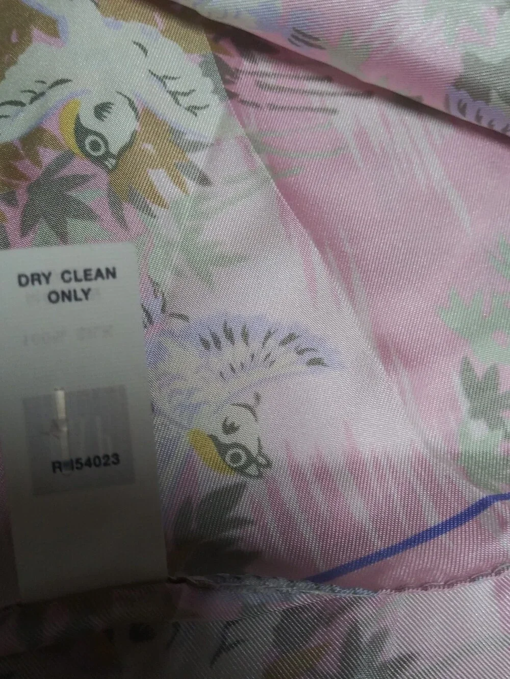 Gap Delicate Light Pink Botanical Bird Silk Scarf Head Wrap Size 26